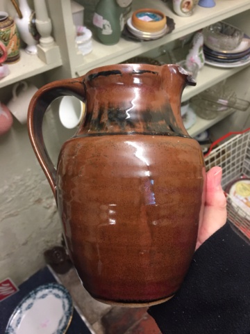 Mystery jug with P mark  0ae1a910