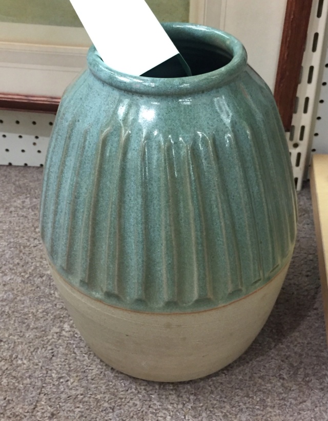 Large ribbed stoneware vase, LH mark  13a83310
