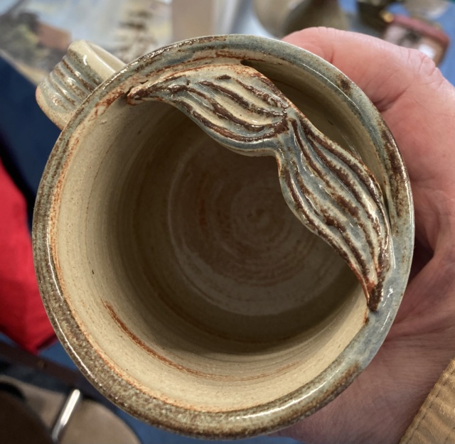 Mug with JH mark and a CP mark - possibly by John Harlow, Chedzoy Pottery  27058d10