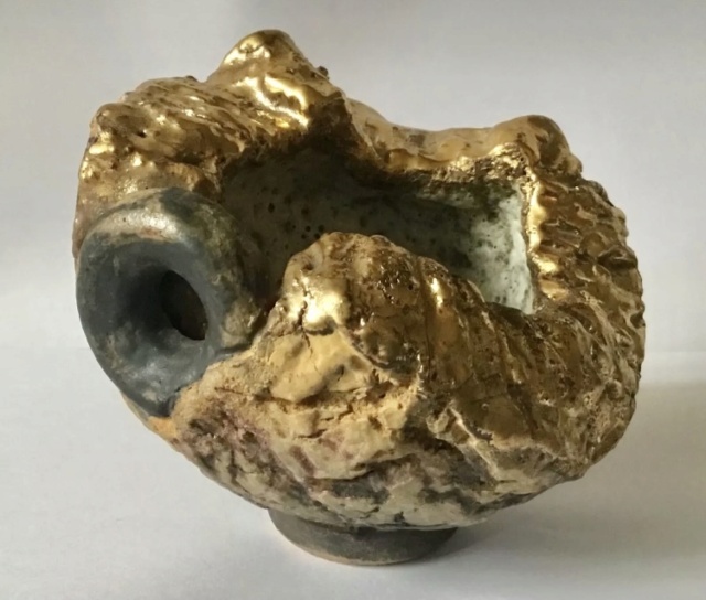Pot with gold and ring, dated 1999 BA mark - Billy Adams  29a78610