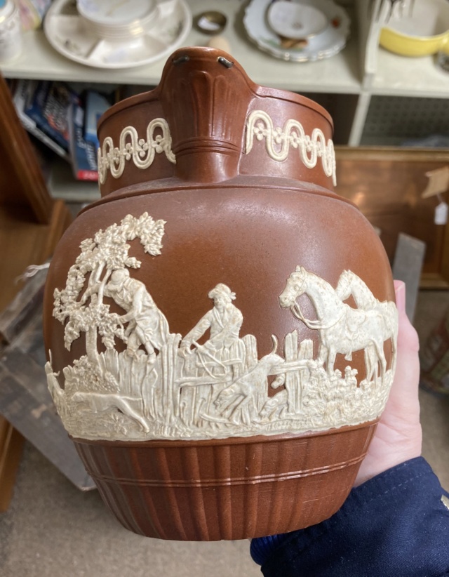 Old sprigged jug with hunting scene, stamped Wilson - David Wilson, Hanley  3cb4bd10
