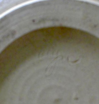 Signed studio plate - Haida Pottery, British Columbia 5c425410