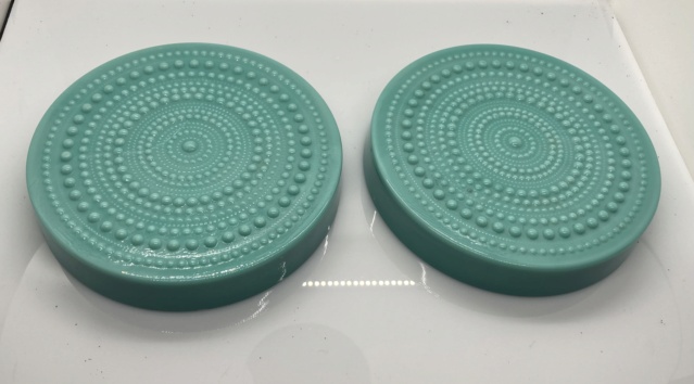 Unmarked turquoise glass trivets (hobnail, Jadeite)  61aa3c10