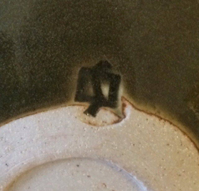 Unknown vase - S square mark - Japanese?  623ec510