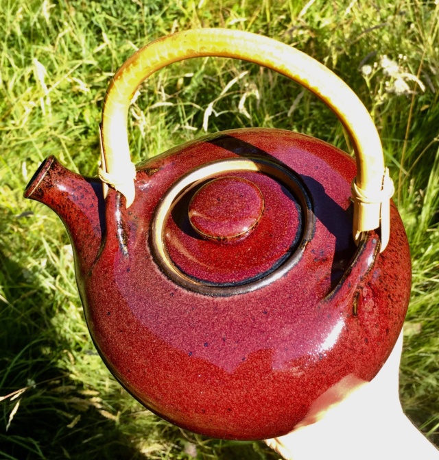 Mystery red teapot, OP mark or PO mark?  7148ba10