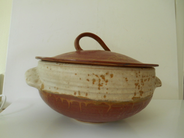 Robin Hopper, Kintbury Pottery & Canada - K mark 906d3310