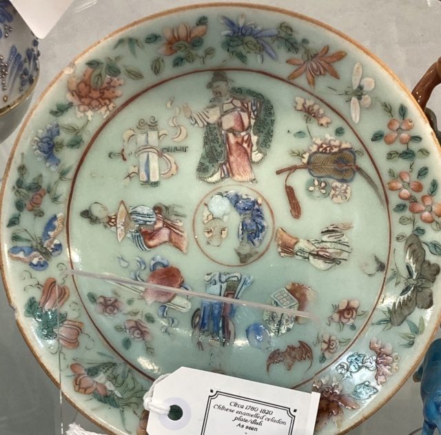 C19th Chinese Canton Famille Rose & celadon plate  Aaf3c010