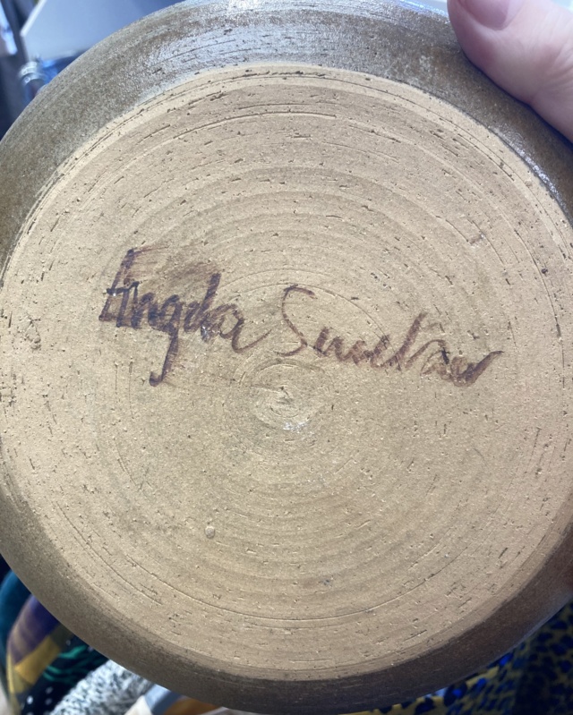 Signed plates, Angela Sinclair?  Ab024a10