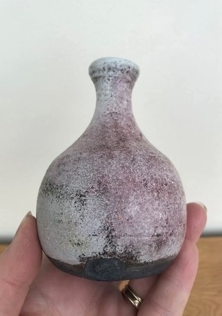 Small pink raku bud vase, BH mark, identify maker Bhmark10