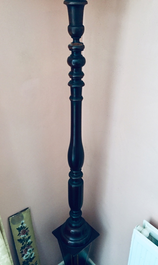 Oil lamp on wooden floor stand; Victorian? C896f210