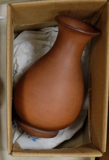 Mystery Staffordshire vase made from clay from Hill Top Chapel Burslem Hill_t10