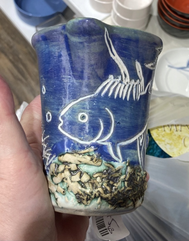 Fish mug, WL mark  Img_0646