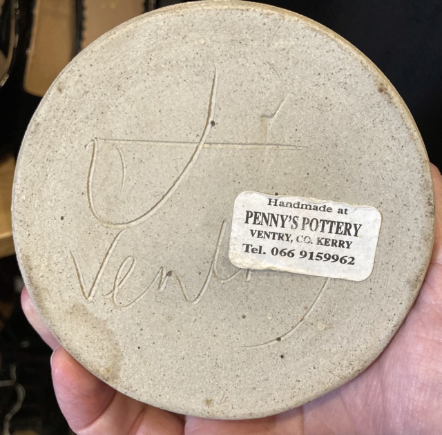 Penny Sheehy, Bradan Feasa Pottery, Ventry, Ireland   Img_2312