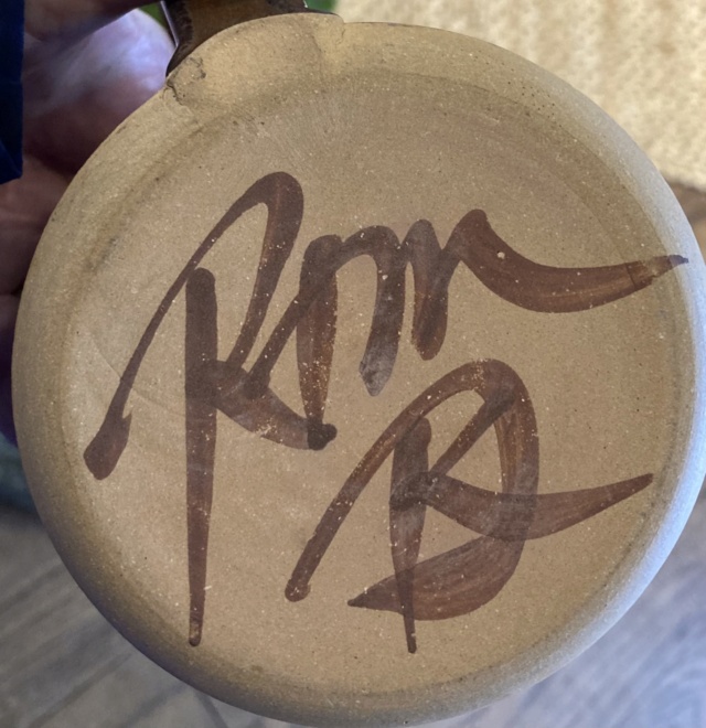 Mystery mug, RIM and KD mark  Img_8417