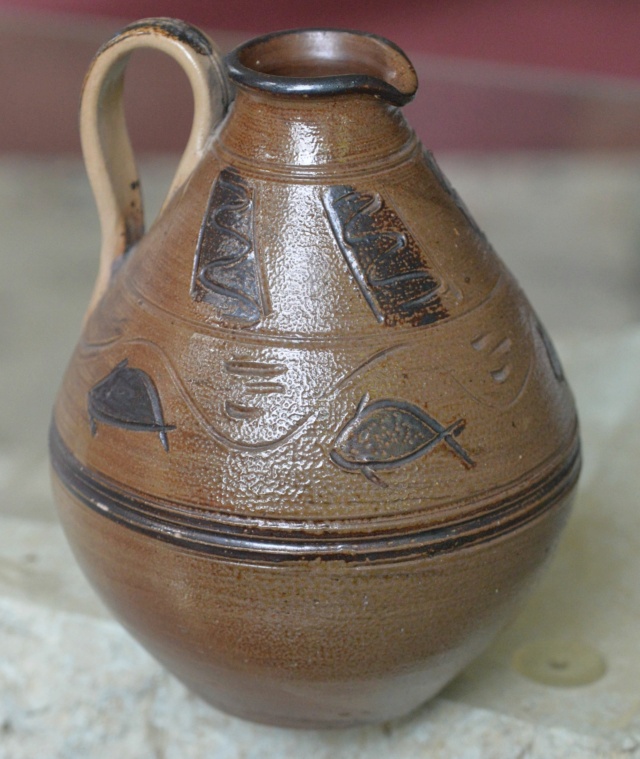 Saltglaze stoneware flask - 7" no marks on base or body Jug110