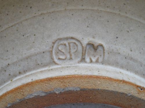 Small bowl with SP mark - Stoneahill Pottery or Spike Pottery Very_e10