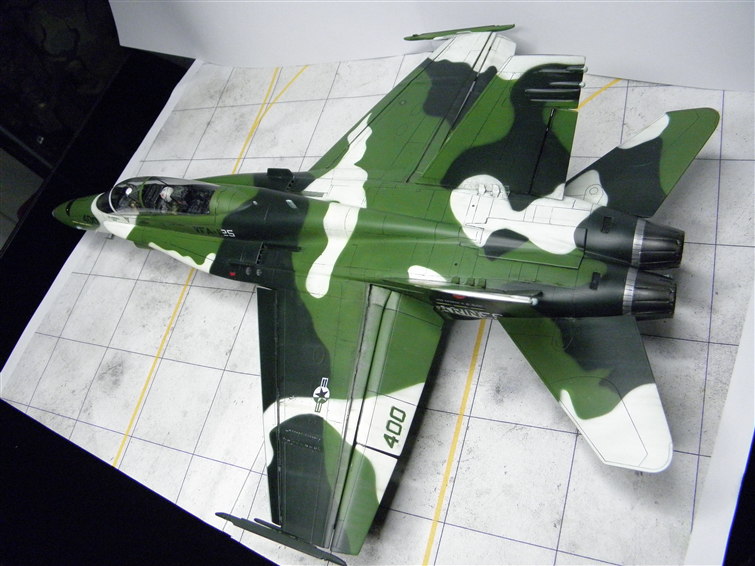 F-18 B a la green giant  510