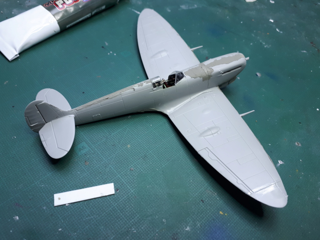 [ITALERI] Spitfire Mk Vb trop 249° Squadron Malte 1942 [Fini] 20210248