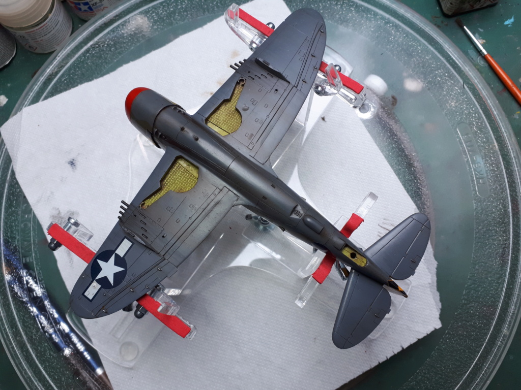 [ACADEMY] Republic P-47 D Razorback [FINI] - Page 2 20220538