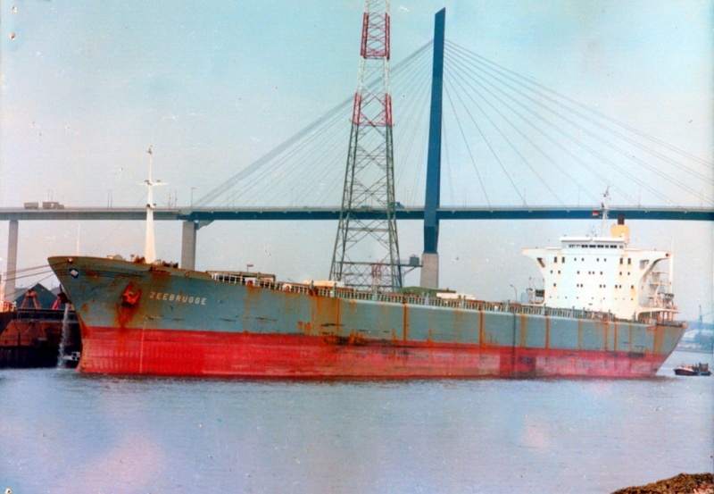 Photos des Navires sur lequel j'ai naviguer 07-zee10