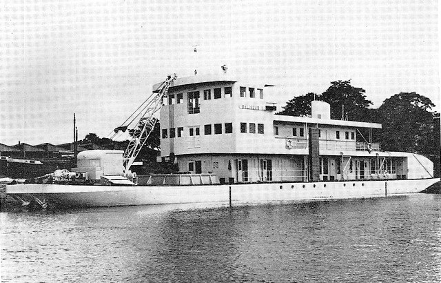Photos de navires marchands - Page 5 1923-b10