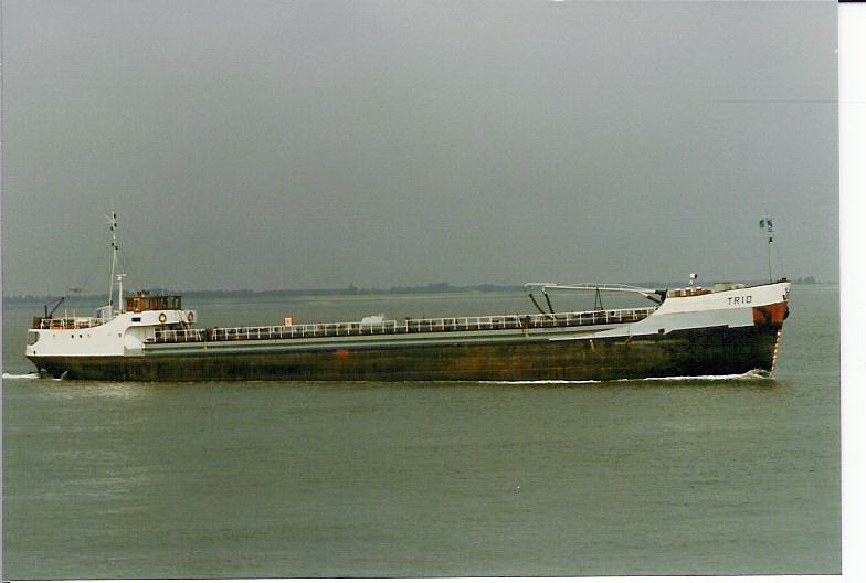 Photos de navires marchands - Page 5 1971-t10