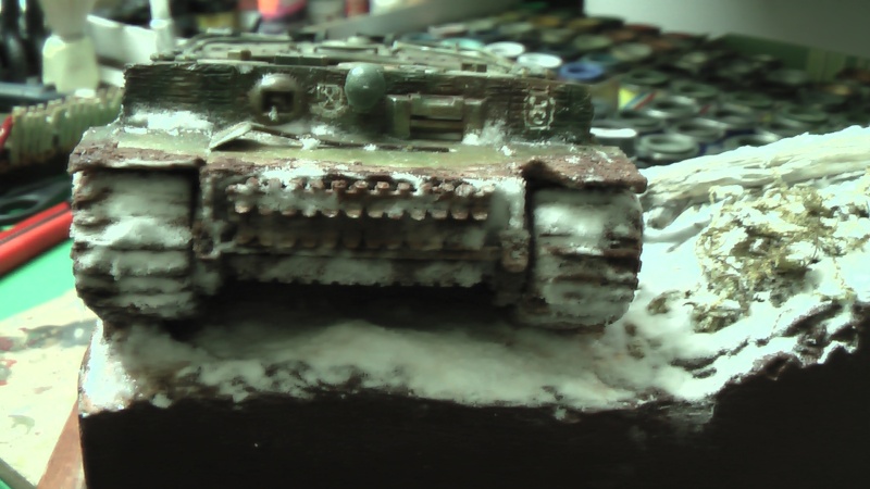 évolution d'un diorama "char tigre sous la neige" Imga0147