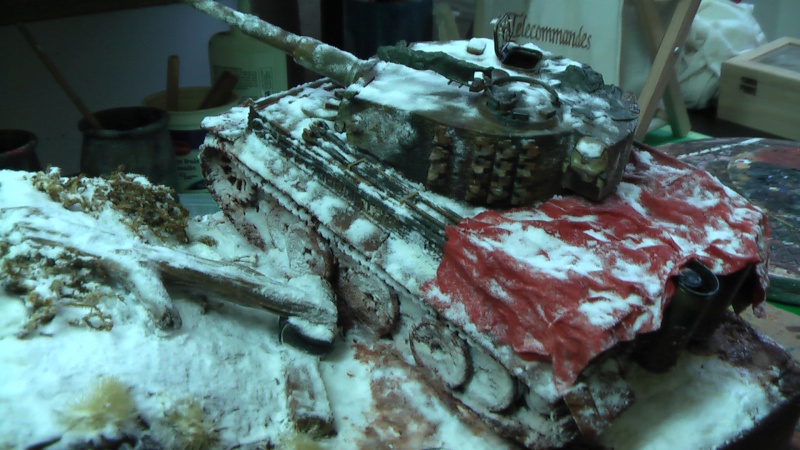 évolution d'un diorama "char tigre sous la neige" Imga0156