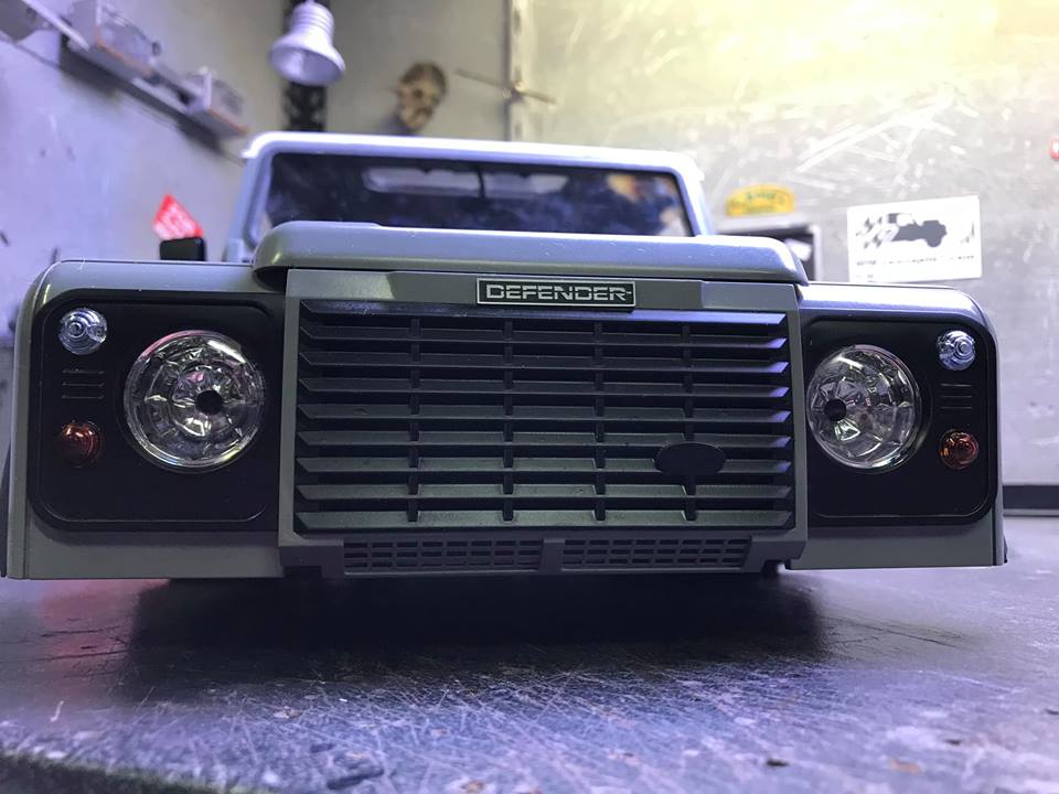 Land Rover Defender 130 - 6x6 truck Bed spécial véhicule 49199510