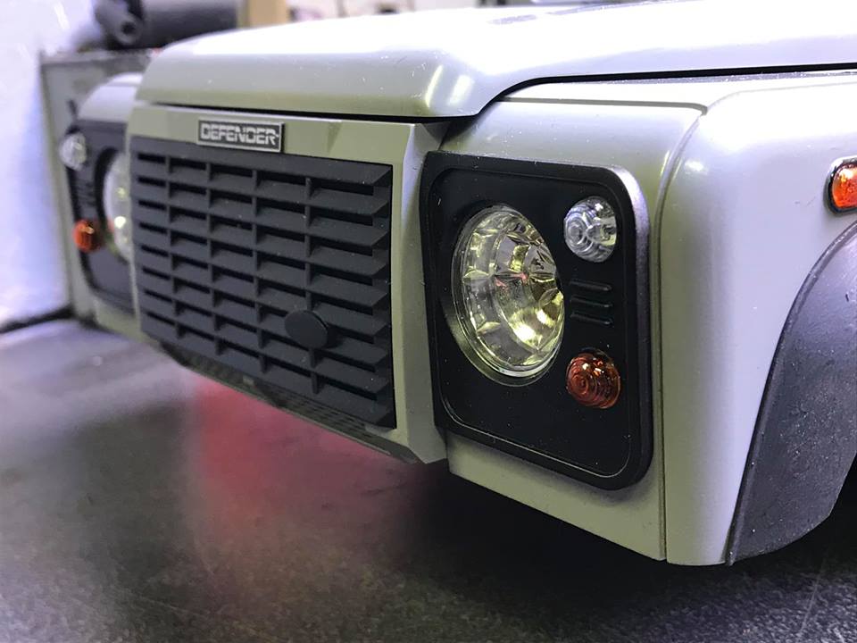 Land Rover Defender 130 - 6x6 truck Bed spécial véhicule 49897410