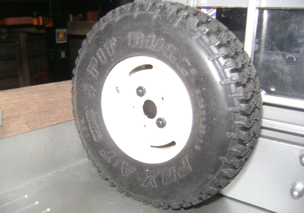 Land Rover Defender 130 - 6x6 truck Bed spécial véhicule Dsc00873