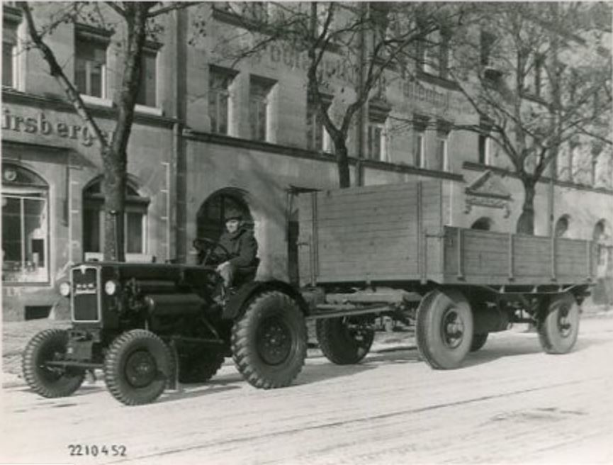 M.A.N. le spécialiste allemand du tracteur 4 roues motrices - Page 6 -10