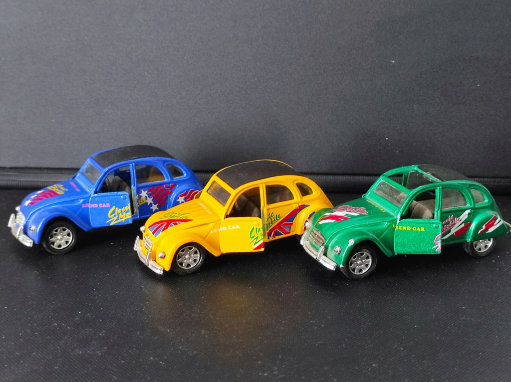 CITROËN 2CV miniatures inconnues... 00006530