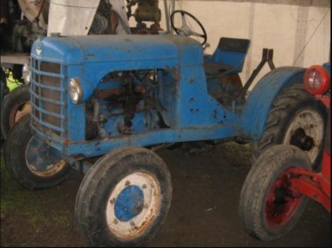 Delmonte un tracteur italien 000_0187