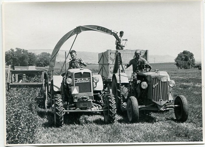 M.A.N. le spécialiste allemand du tracteur 4 roues motrices - Page 6 0051
