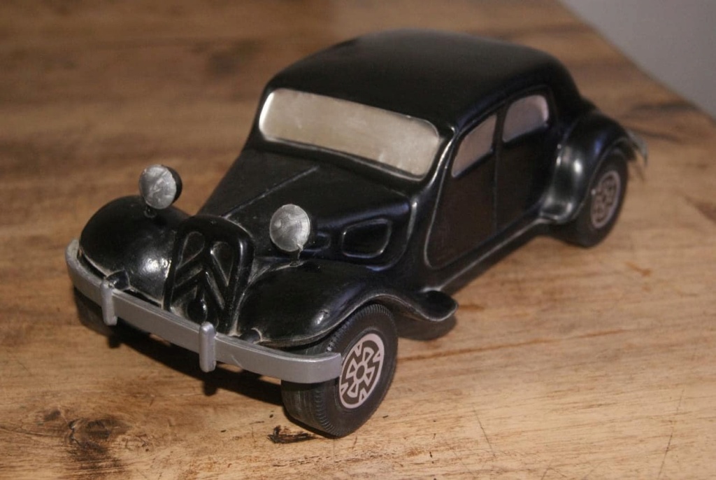 une TRACTION AVANT pas comme les autres ! 0531