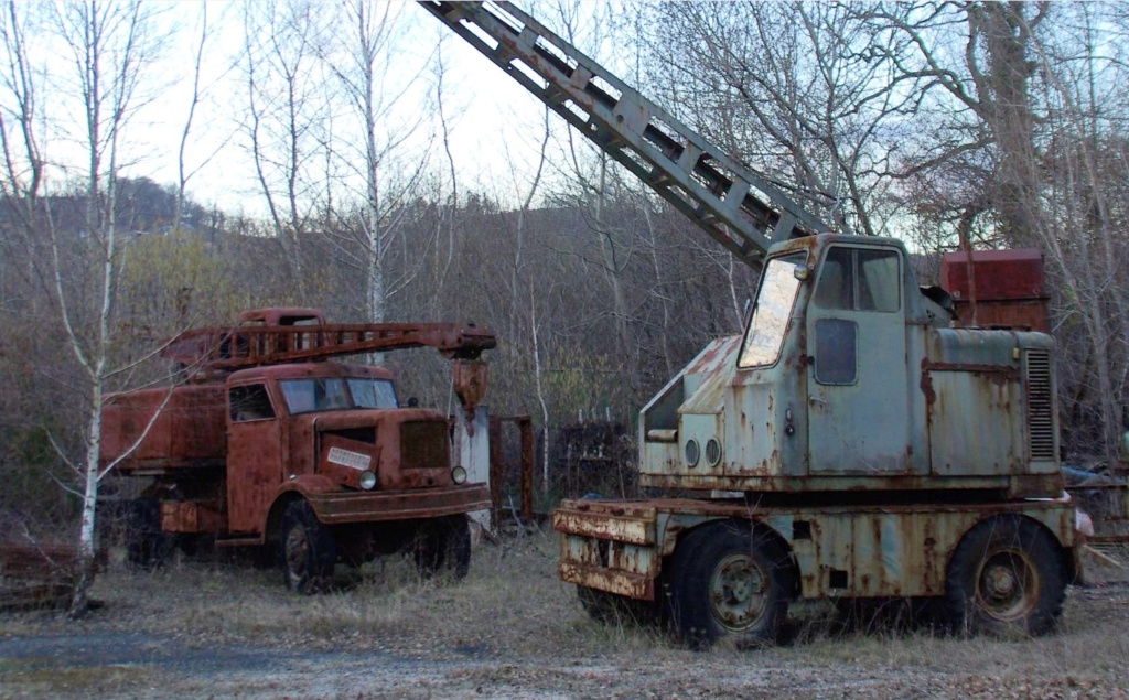 LABOURIER Type JL3NM   camion-grue 4x4 0_0_150