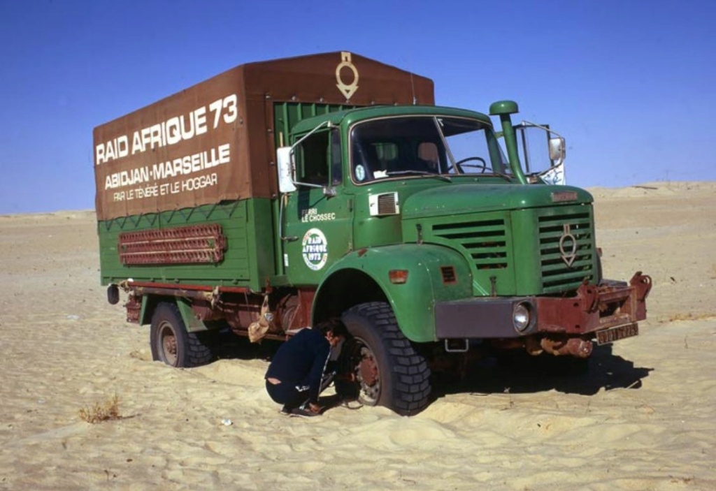 Les BERLIET et 2cv du RAID AFRIQUE 1973 0_0_3_31