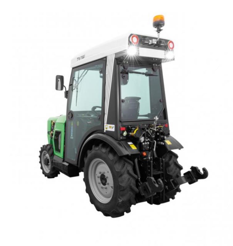 TRACTOVIGNE : le seul tracteur spécialisé de un mètre de large  actuellement sur le marché 0_0_553