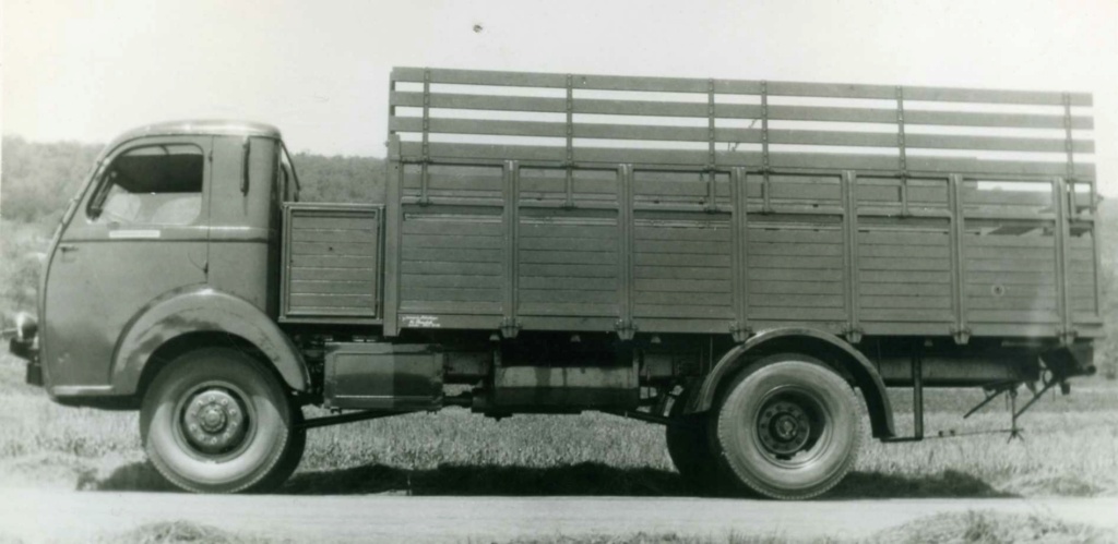 camion LABOURIER cabine avancée CHAUSSON 0_1099