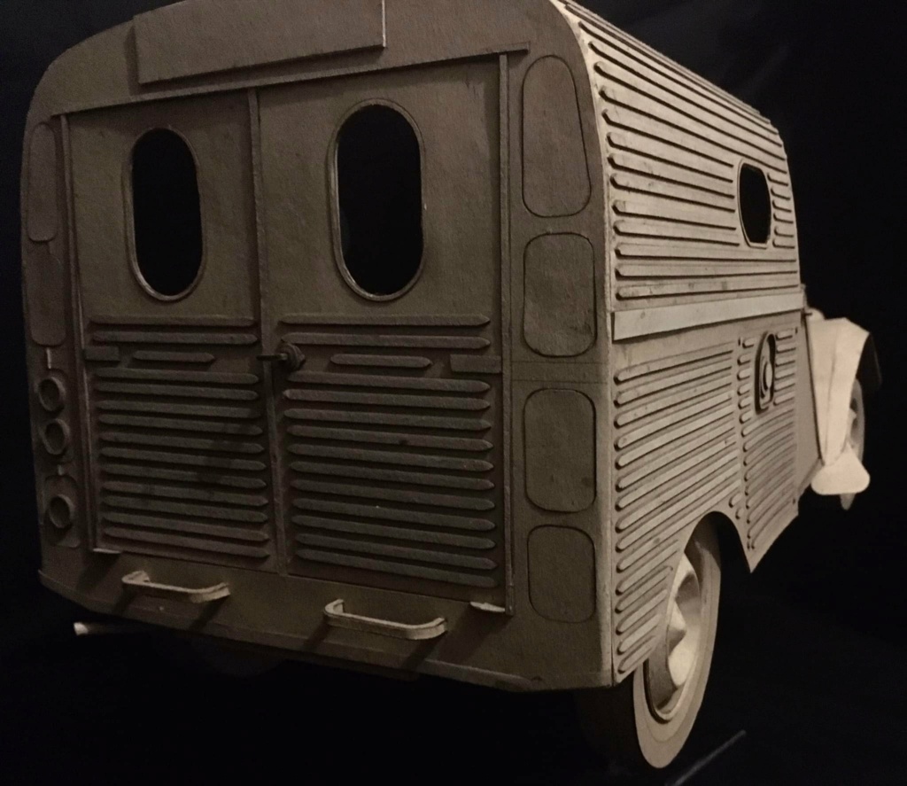 CITROËN 2CV AZU en papier ! 10399