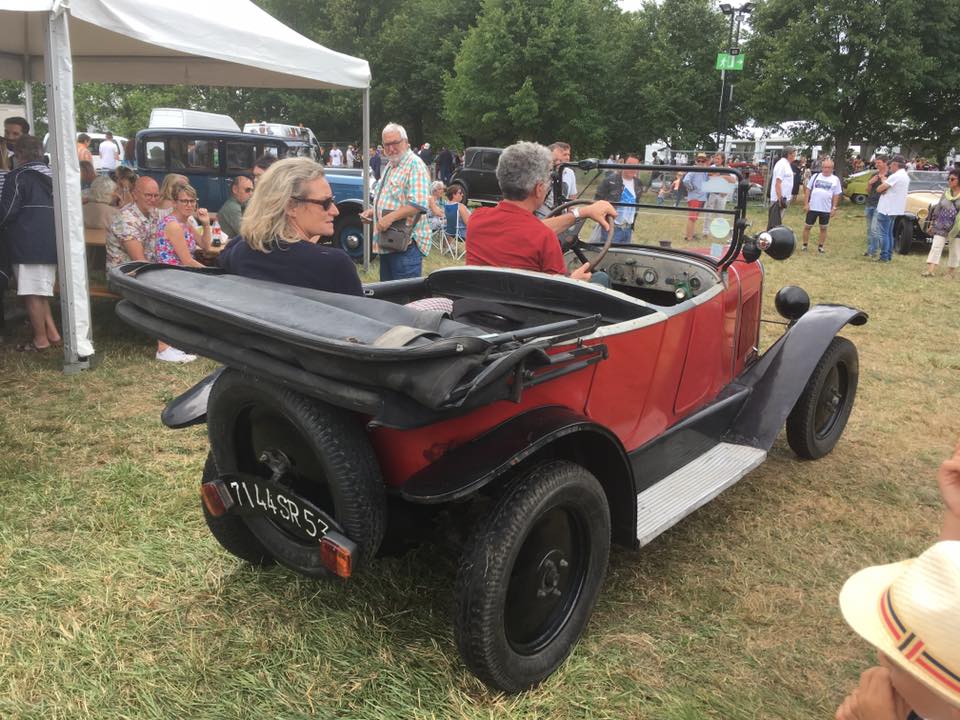 le Centenaire de CITROËN les 19, 20 et 21 juillet 2019 à la Ferté Vidame - Page 4 11295