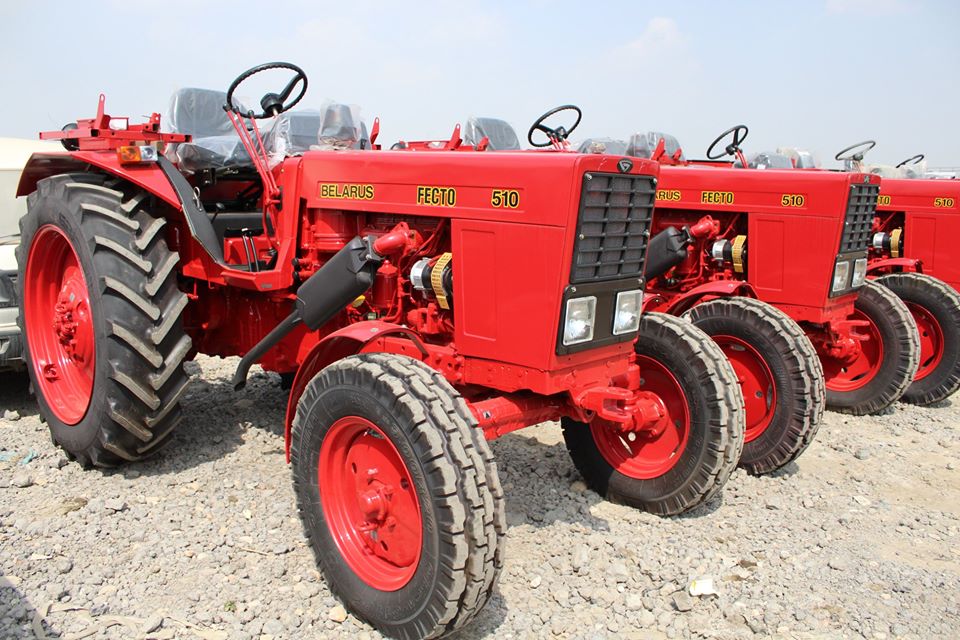 FECTO BELARUS fabricant de tracteurs au Pakistan 5504