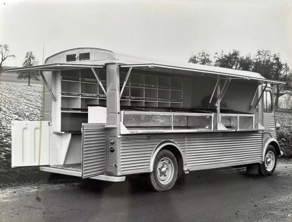 carrosserie P.Defives, Frelinghien, Nord (spécialiste des "camions-magasin") S-l16023