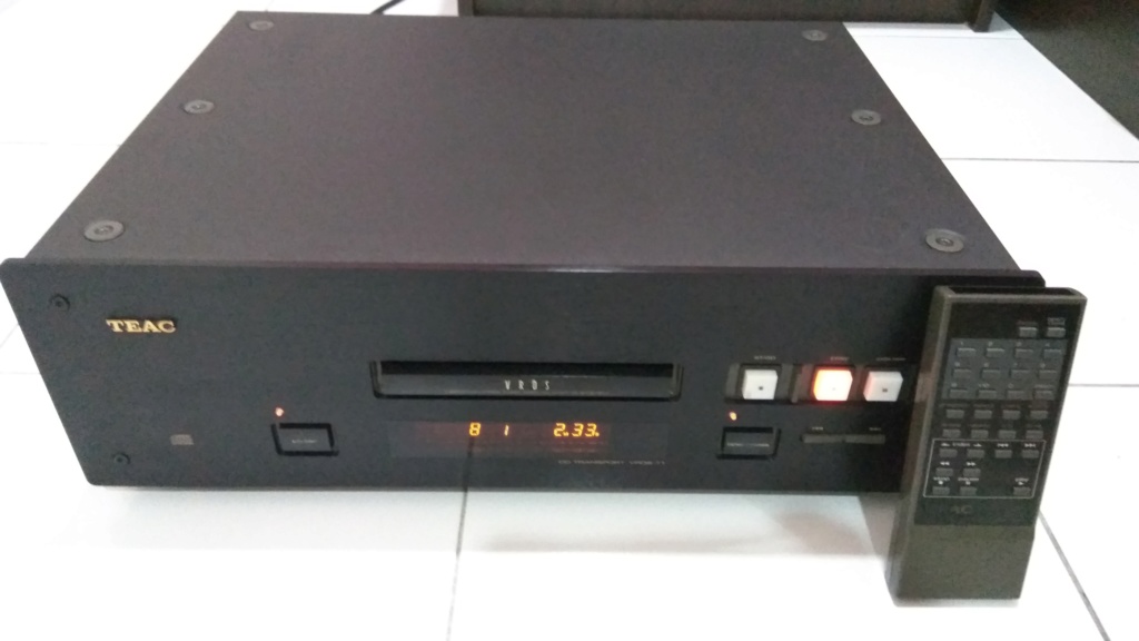 TEAC VRDST1 CD Transport
