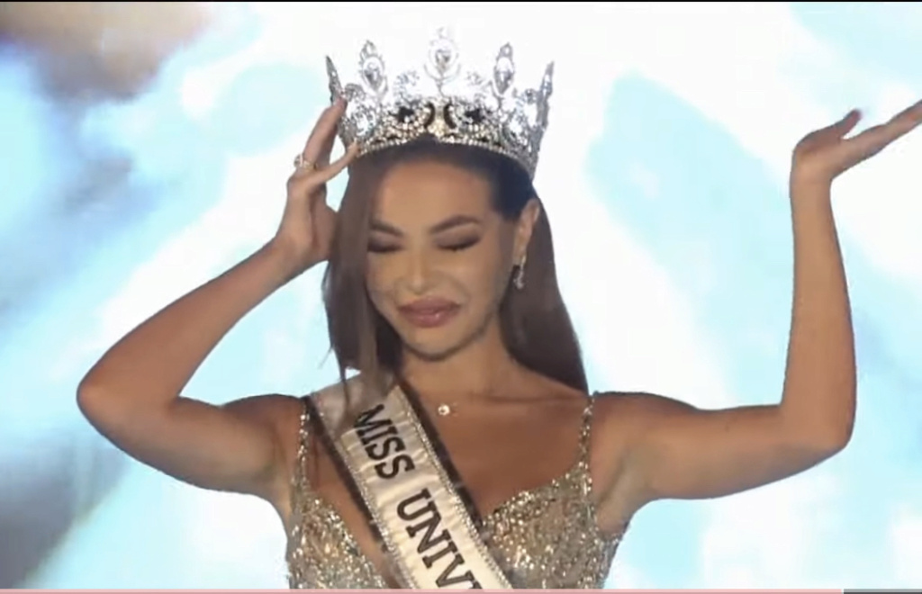 MISS UNIVERSE SPAIN 2022 - Página 40 6a768d10