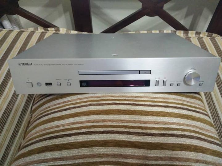 Yamaha CD-N500 cd player / network player