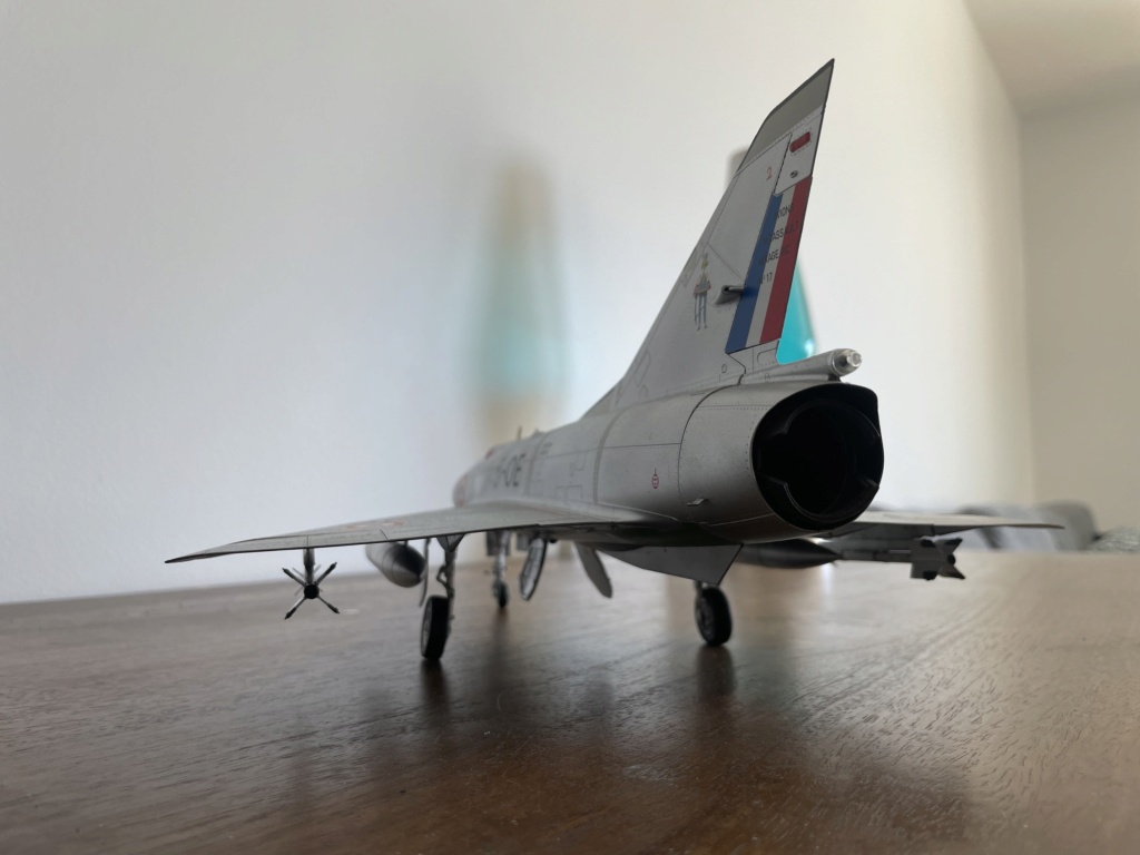 [Italeri] 1/32 - Dassault Mirage IIIC   - Page 2 D2071910