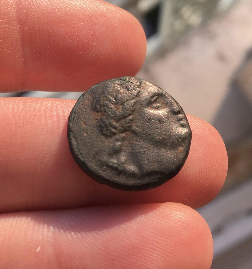 Petit bronze grec à identifier  5f11d710