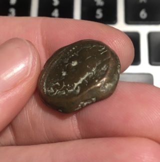 Monnaie bronze ptolémaïque à préciser  A74c5110